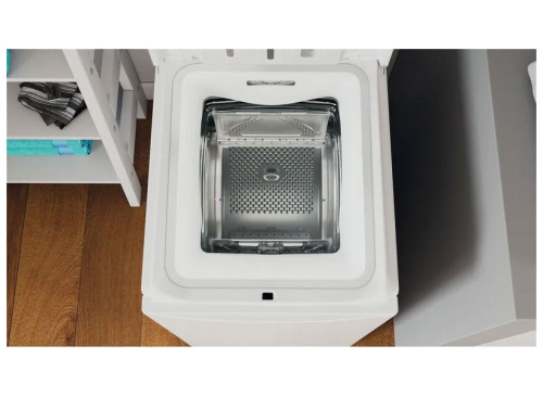 Стиральная машина Indesit BTW L60400 EE/N 
