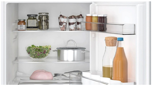 Встраиваемый холодильник Bosch KUR21VFE0