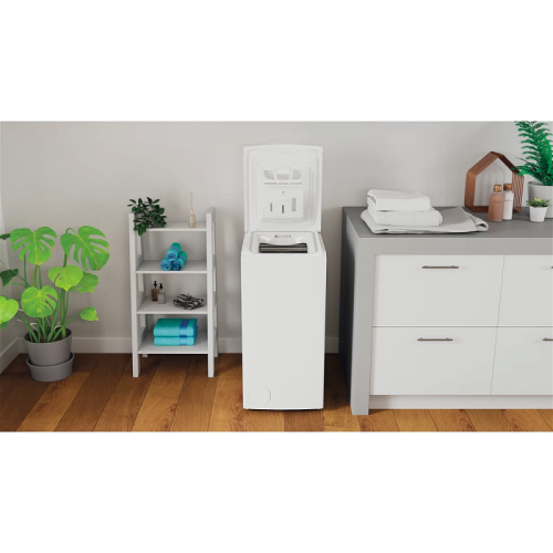 Стиральная машина Indesit BTW S72200