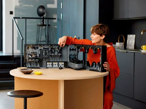 Конструктор LEGO Super Heroes 76252 Конструктор Пещера Бетмена