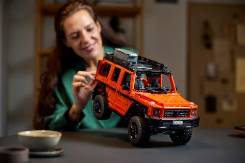 Конструктор LEGO Technic 42177 Профессиональная линейка Mercedes-Benz G500