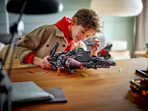 Конструктор LEGO Star Wars 75389 Тёмный Сокол Тысячелетия Конструктор LEGO Star Wars 75389 Тёмный Сокол Тысячелетия