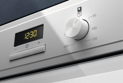 Духовой шкаф электрический Electrolux  EOF3H40BW  