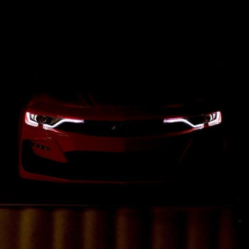 Электромобиль CHEVROLET CAMARO 2SS, EVA колеса, кожаное сидение, цвет красный