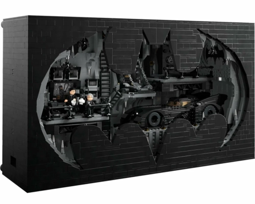 Конструктор LEGO Super Heroes 76252 Конструктор Пещера Бетмена