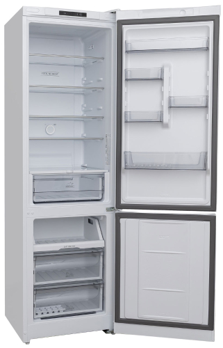 Холодильник Hotpoint HT 5200 C W