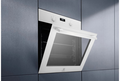 Духовой шкаф электрический Electrolux EOF5F50BV 