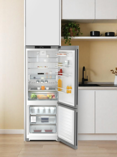 Холодильник Liebherr CNsfd 7723 