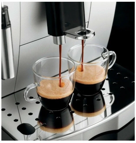 Кофемашина De'Longhi Magnifica S ECAM 22.115, черный Кофемашина De'Longhi Magnifica S ECAM 22.115, черный