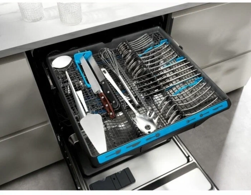 Встраиваемая посудомоечная машина Electrolux EEG48300L