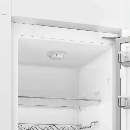 Холодильник встраиваемый Hotpoint HBDR 18  