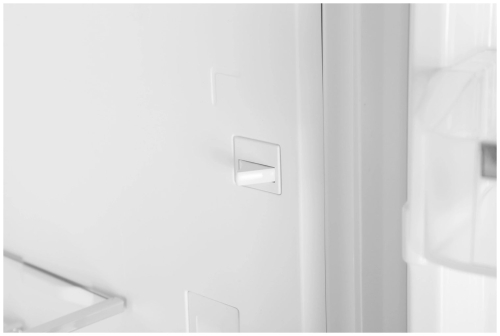 Встраиваемый холодильник Hyundai HBR1786