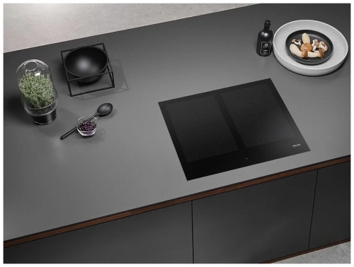 Панель конфорок Miele KM 7564 FL