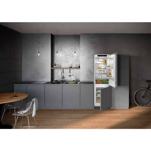 Холодильник встраиваемый Liebherr ICNe 5103 
