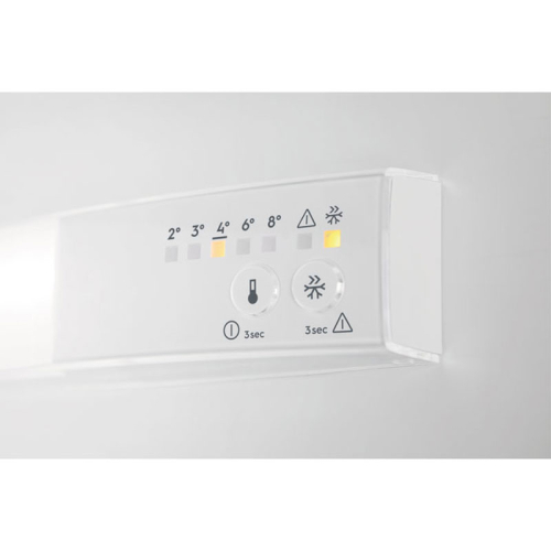 Холодильник встраиваемый Electrolux LNS5LE18S