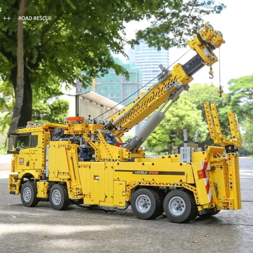 Конструктор Mould King 17028 Дорожно-спасательная машина