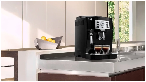 Кофемашина De'Longhi Magnifica S ECAM 22.115, черный Кофемашина De'Longhi Magnifica S ECAM 22.115, черный