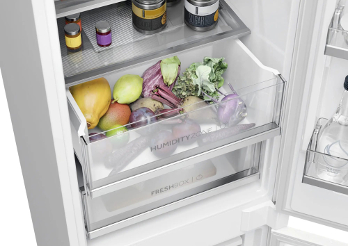 Холодильник встраиваемый Haier HBCN5177U1  