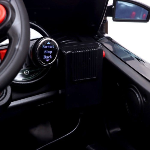 Электромобиль POLICE, EVA колеса, кожаное сидение, громкоговоритель, цвет чёрный глянец