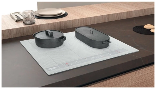 Варочная поверхность Hotpoint-Ariston HB 8460B NE W