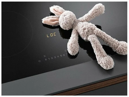 Панель конфорок Miele KM 7564 FL